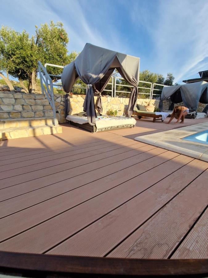 Beach House Danica: Kornati Island Resort with Pool and Transport Pristanisce Exterior photo