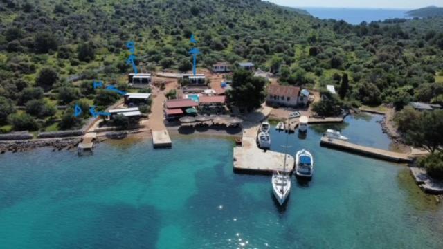 Beach House Danica: Kornati Island Resort with Pool and Transport Pristanisce Exterior photo