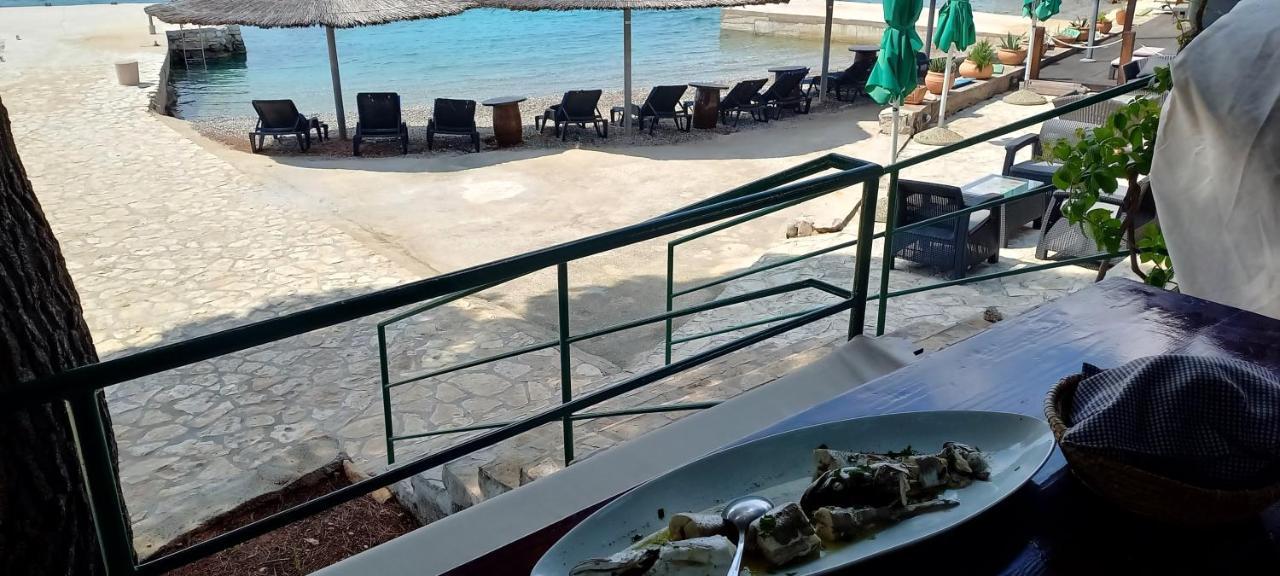 Beach House Danica: Kornati Island Resort with Pool and Transport Pristanisce Exterior photo