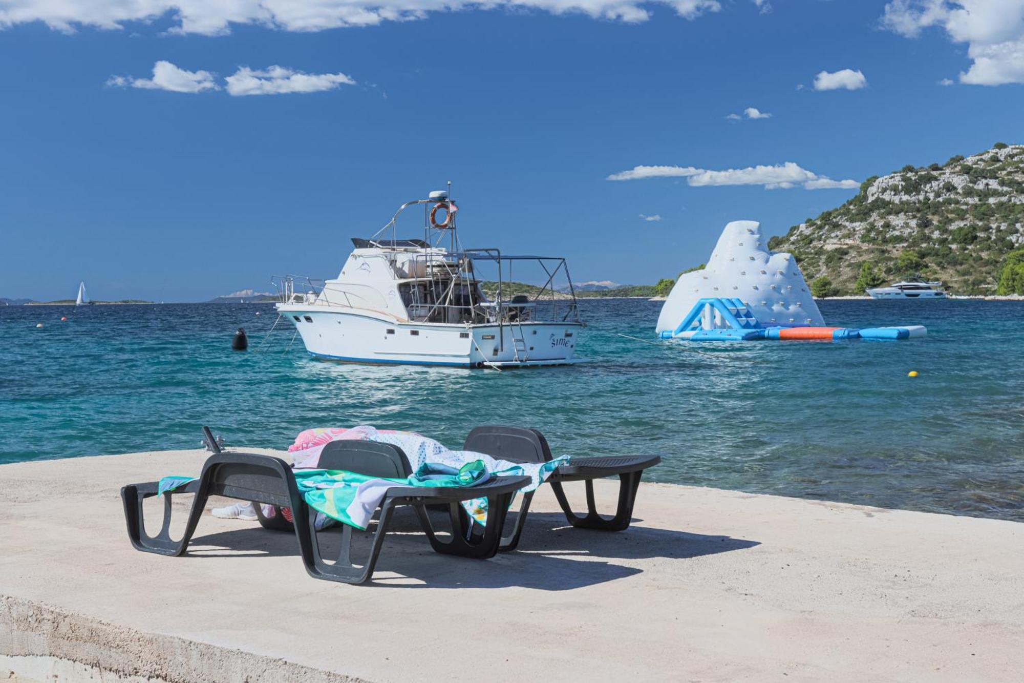 Beach House Danica: Kornati Island Resort with Pool and Transport Pristanisce Exterior photo