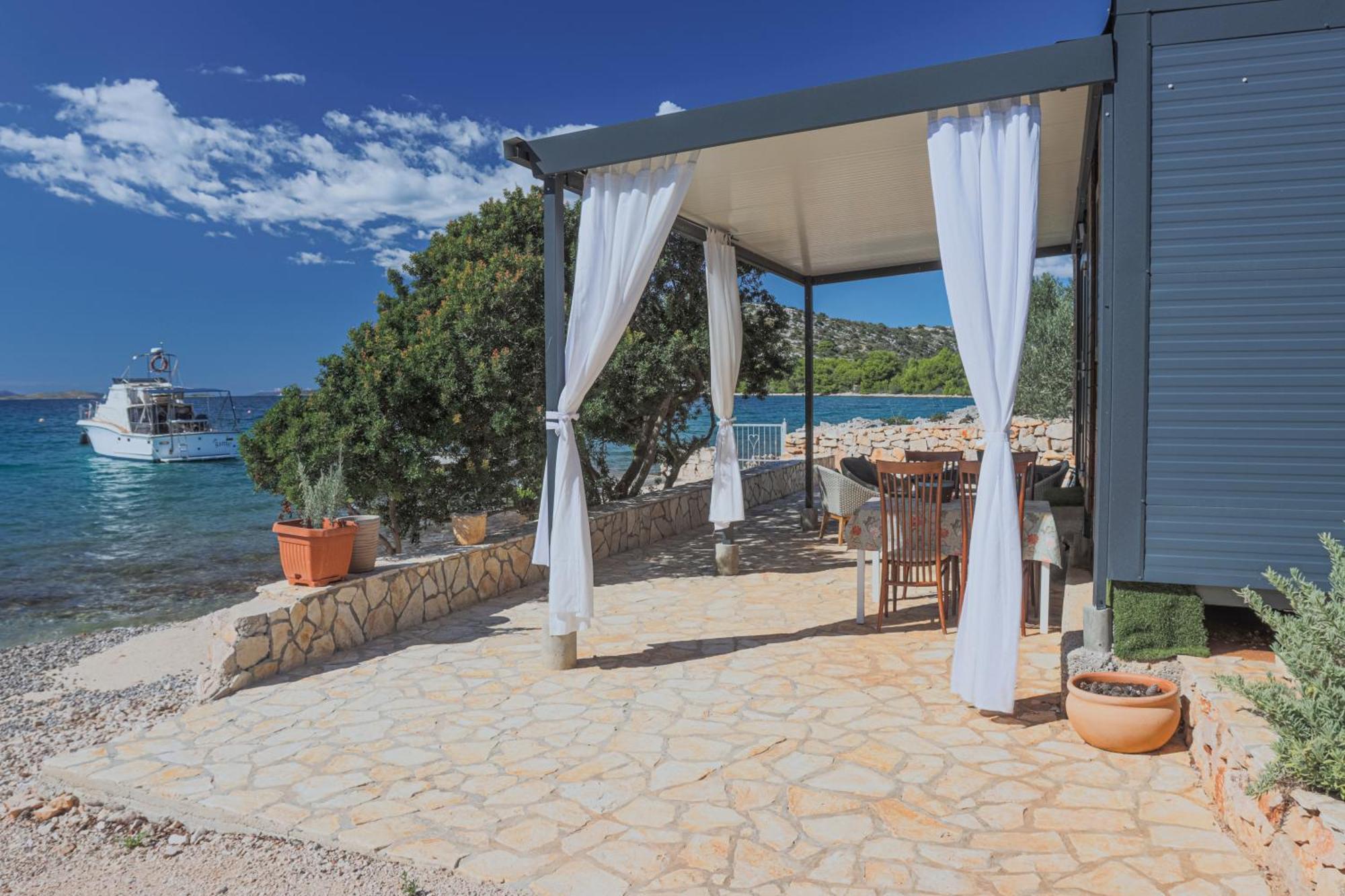 Beach House Danica: Kornati Island Resort with Pool and Transport Pristanisce Exterior photo
